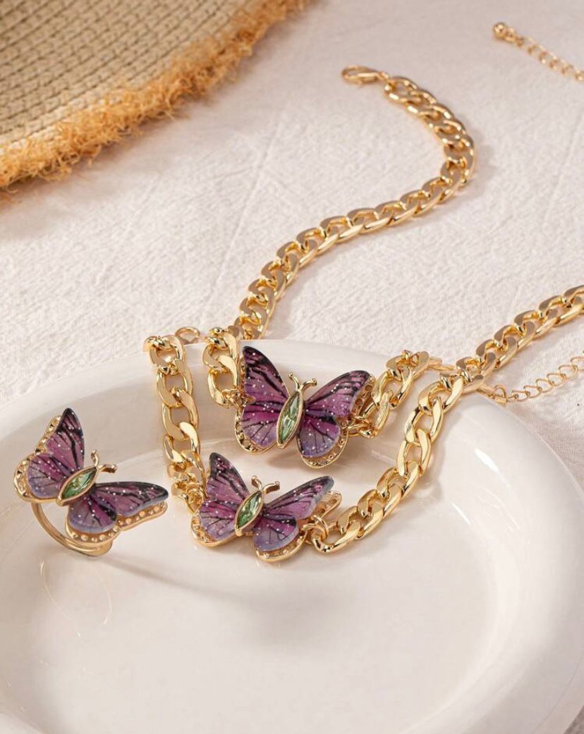 Luxurious And Elegant Starry Butterfly Necklace, Bracelet And Ring Set For Women.