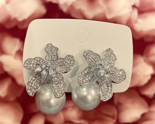 Zircon Silver Blooming Flower Big Round Faux Earrings